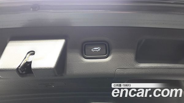Hyundai Santa Fe 2023, фото 32