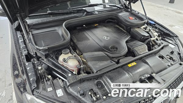 Mercedes-Benz GLE 2024, фото 6