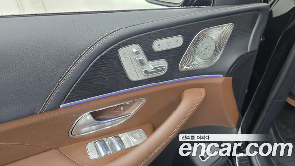 Mercedes-Benz GLE 2024, фото 29