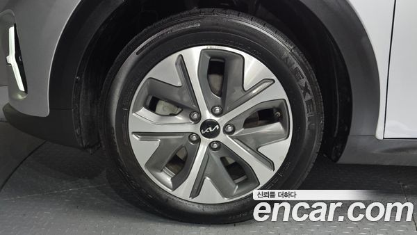 Kia Niro 2023, фото 4