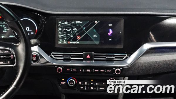 Kia Niro 2023, фото 18