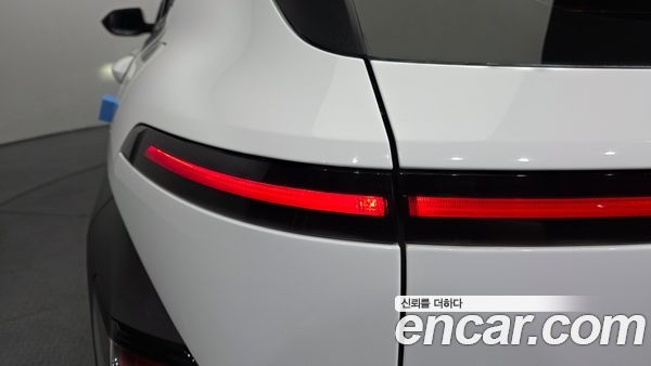 Hyundai Kona 2023, фото 9