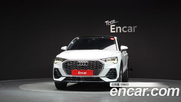 Audi Q3 2024, фото 3
