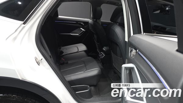 Audi Q3 2024, фото 18