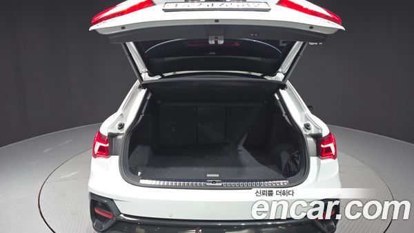Audi Q3 2024, фото 26