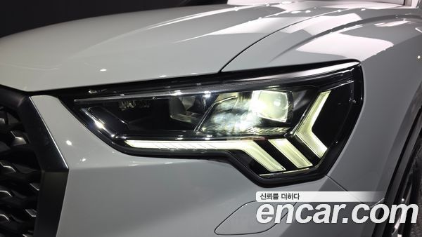 Audi Q3 2024, фото 8