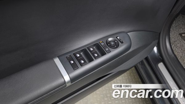 Hyundai Grandeur 2023, фото 30
