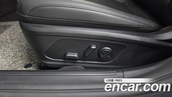 Hyundai Grandeur 2023, фото 33