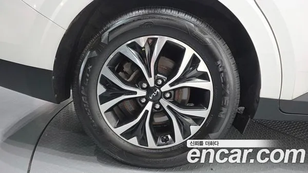 Kia Carnival 2023, фото 5
