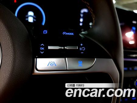 Hyundai Elantra 2023, фото 12