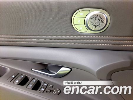 Hyundai Elantra 2023, фото 20
