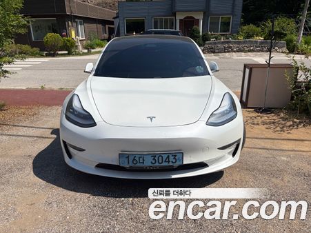 Tesla Model 3 2020