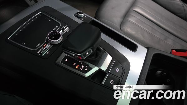 Audi Q5 2020, фото 12