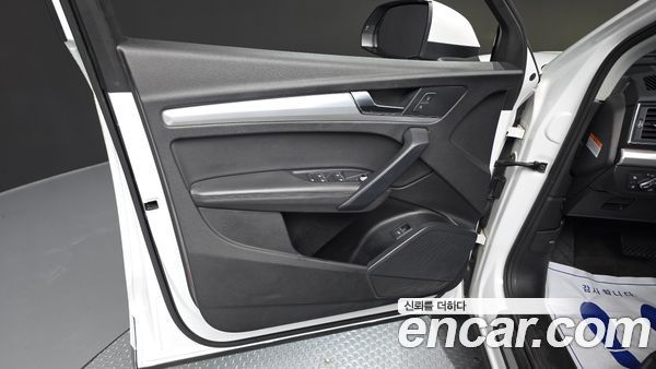 Audi Q5 2020, фото 14