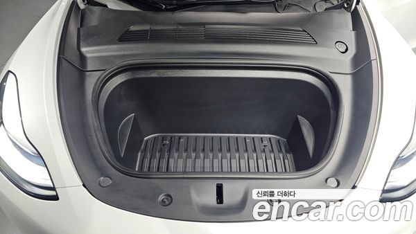 Tesla Model Y 2021, фото 5