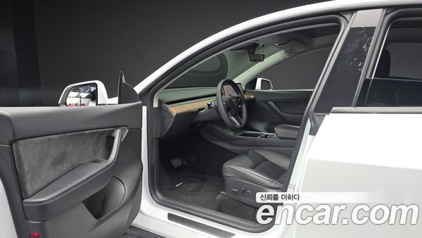 Tesla Model Y 2021, фото 12