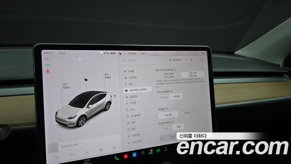 Tesla Model Y 2021, фото 20
