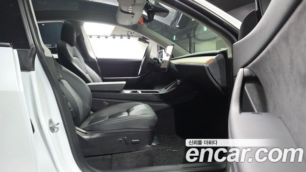 Tesla Model Y 2021, фото 15