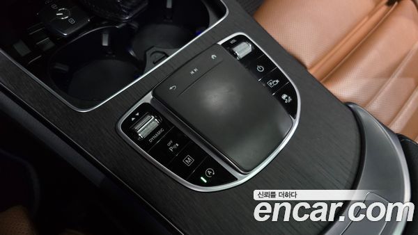 Mercedes-Benz GLC 2022, фото 32