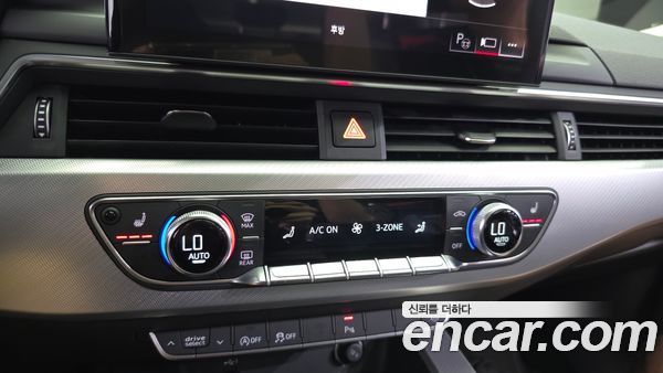 Audi A5 2021, фото 31
