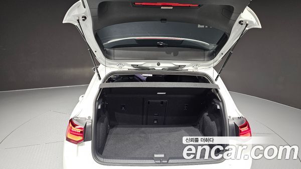 Volkswagen Golf 2022, фото 25