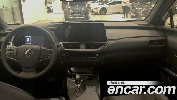 Lexus UX 2025, фото 7