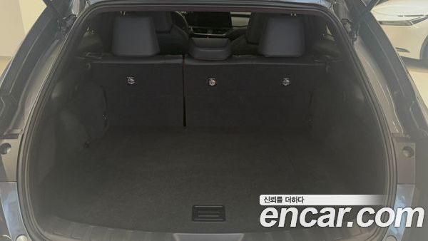 Lexus UX 2025, фото 14