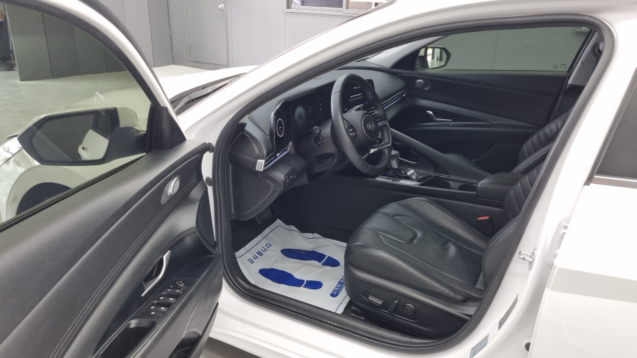 Hyundai Elantra 2021, фото 7