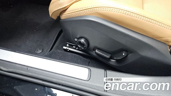 Volvo V60 2025, фото 34