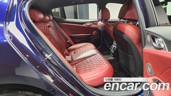 Kia Stinger 2021, фото 17