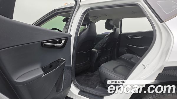 Kia EV6 2022, фото 26