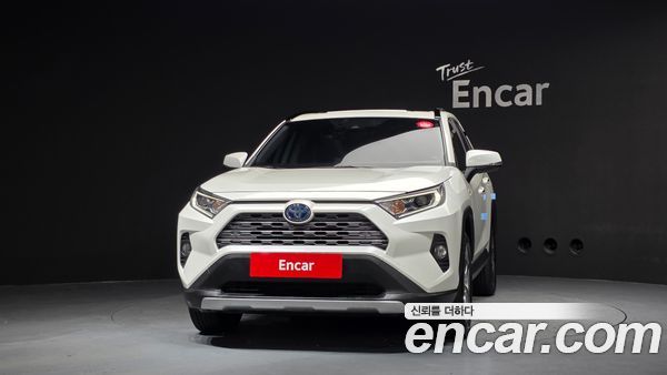 Toyota RAV4 2020, фото 3
