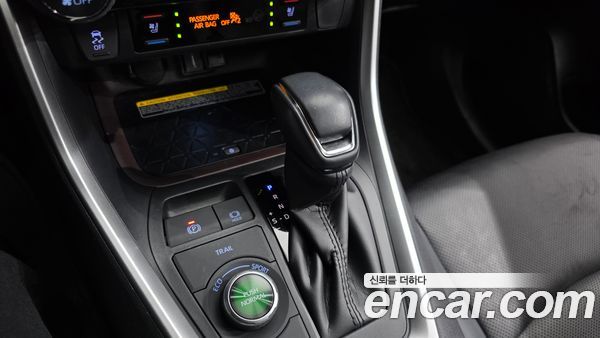 Toyota RAV4 2020, фото 12