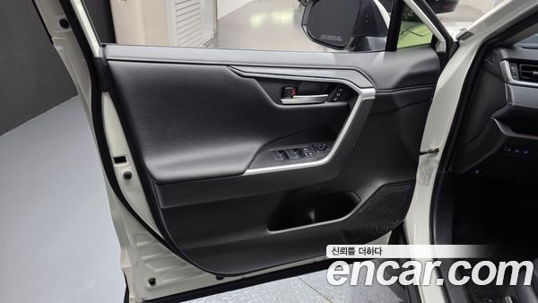 Toyota RAV4 2020, фото 14