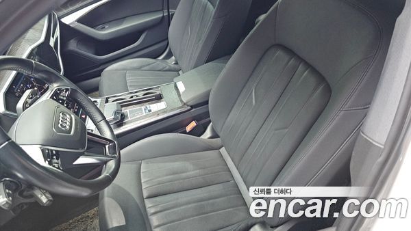Audi A6 2021, фото 28