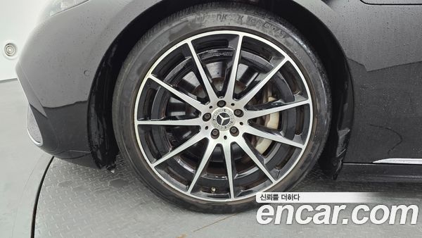 Mercedes-Benz EQS 2022, фото 5