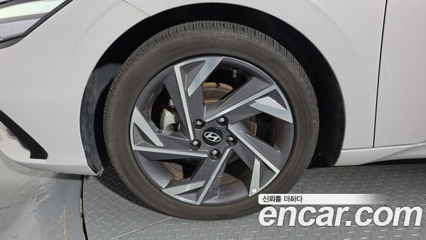 Hyundai Elantra 2026, фото 5