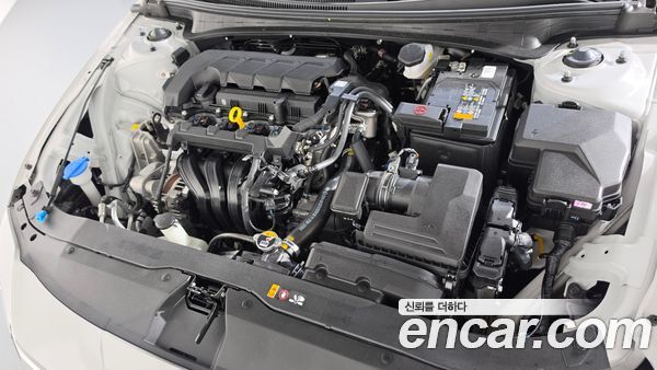 Hyundai Elantra 2026, фото 6