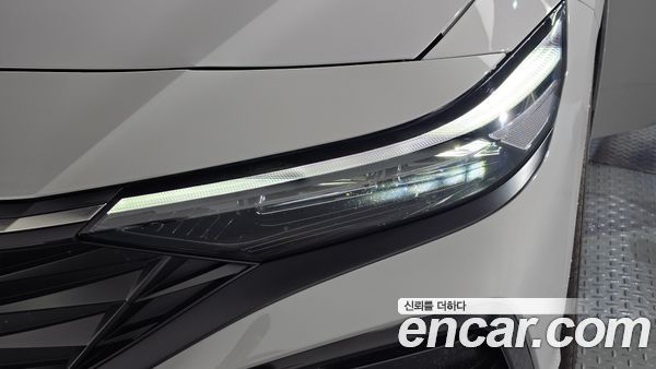 Hyundai Elantra 2026, фото 8