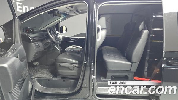 Hyundai Staria 2025, фото 26