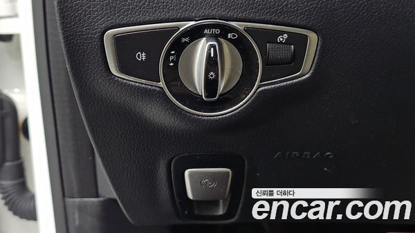 Mercedes-Benz E-Class 2021, фото 29