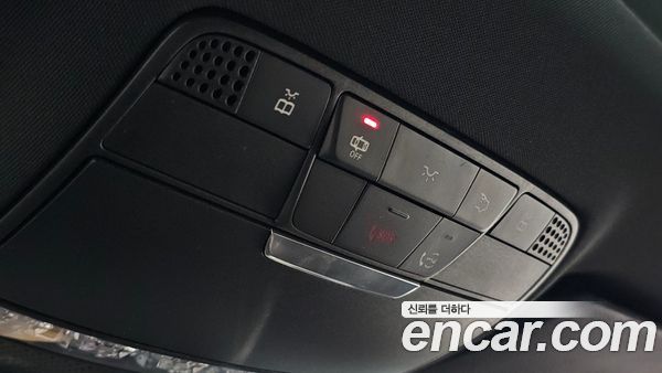 Mercedes-Benz E-Class 2021, фото 30