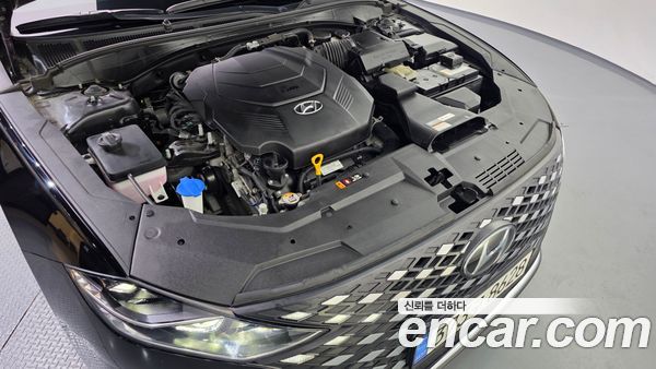 Hyundai Grandeur 2023, фото 6