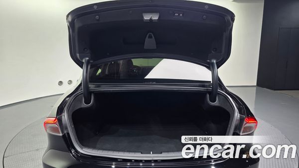 Hyundai Grandeur 2023, фото 26