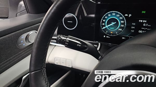Hyundai Elantra 2021, фото 29
