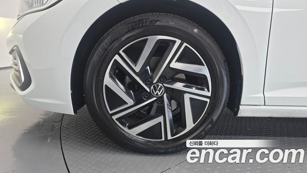 Volkswagen Jetta 2024, фото 5