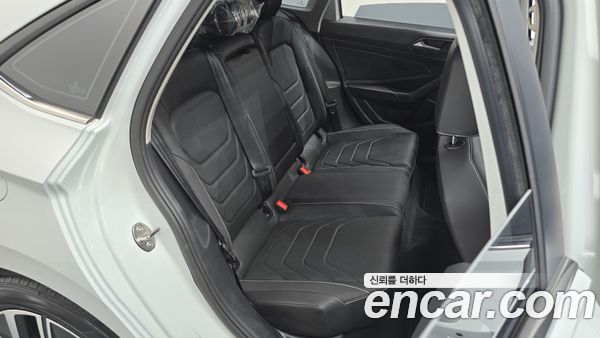 Volkswagen Jetta 2024, фото 16