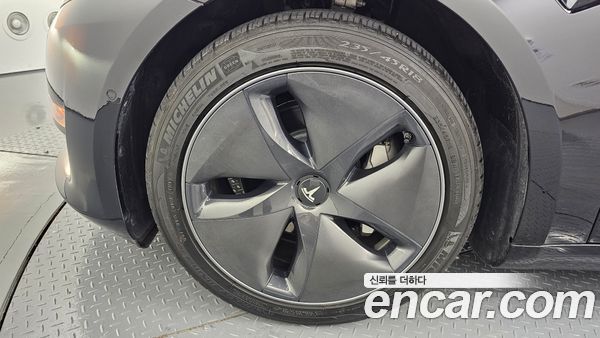 Tesla Model 3 2020, фото 4