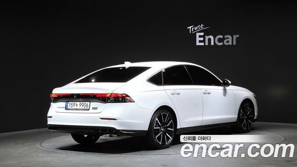 Honda Accord 2023, фото 2