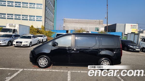Hyundai Staria 2022, фото 5